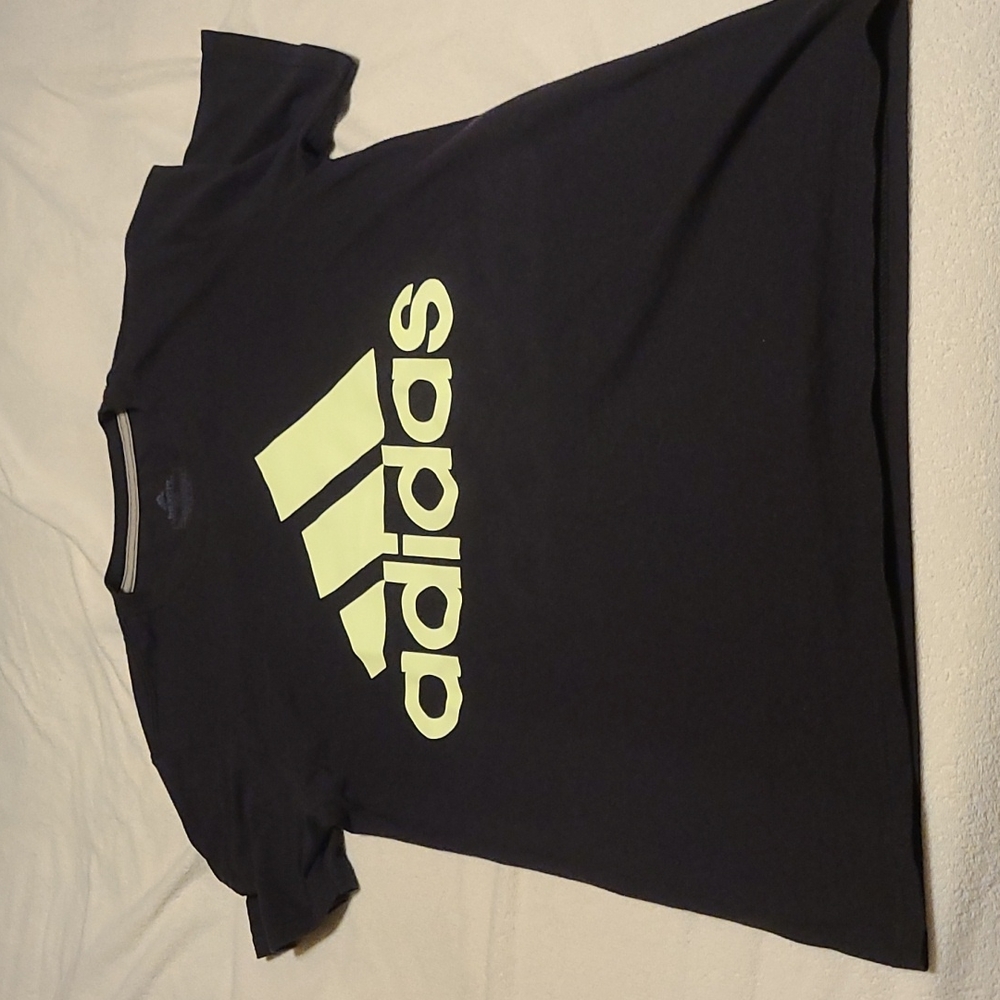 Mens Adidas The Go-To Performance Short Sleeve T-Shirt, Black and light green